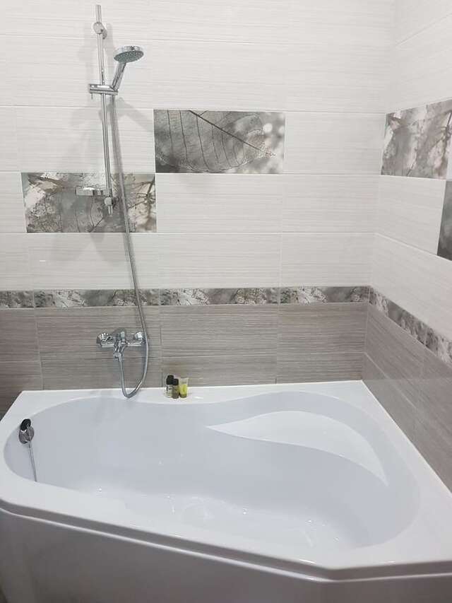 Апартаменты Lux apartment Запорожье-11